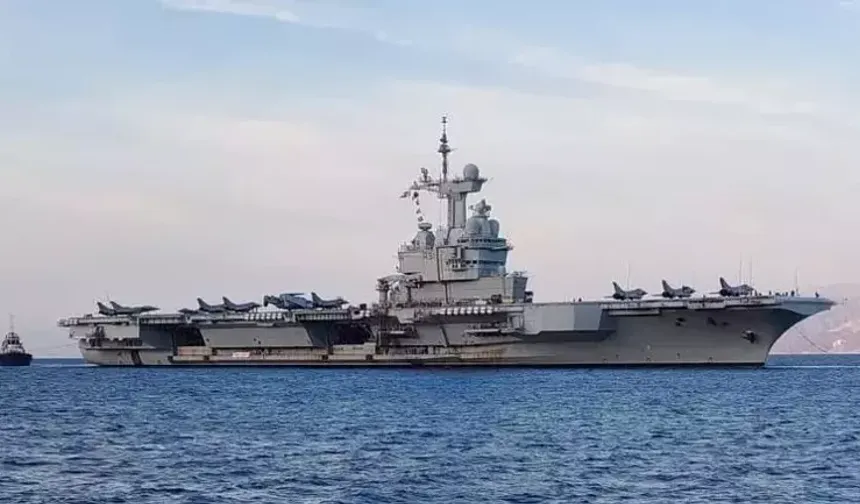 Macron: Saldırılar hukuka aykırı, bölgeye uçak gemisi yolluyoruz
