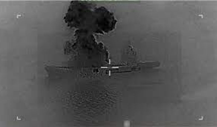 CENTCOM açıkladı: İran’a ait 130 gemi vuruldu