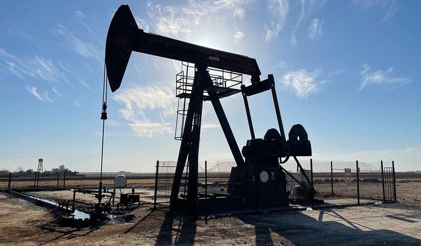 İran: Petrolün 200 dolara çıkmasına hazır olun