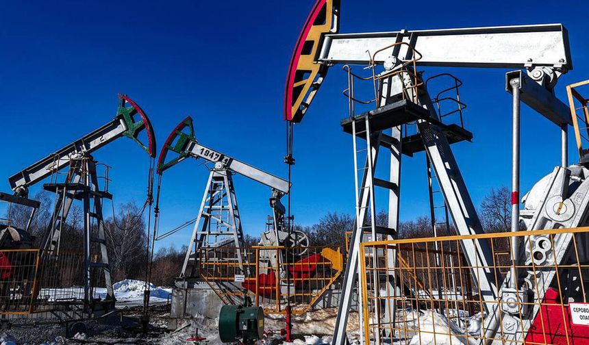 Asya ülkeleri, Rusya’nın petrolünü temin etmek için yarışıyor