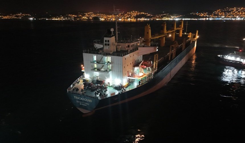 Boğaz'da gemi arızası: Trafik çift yönlü askıya alındı