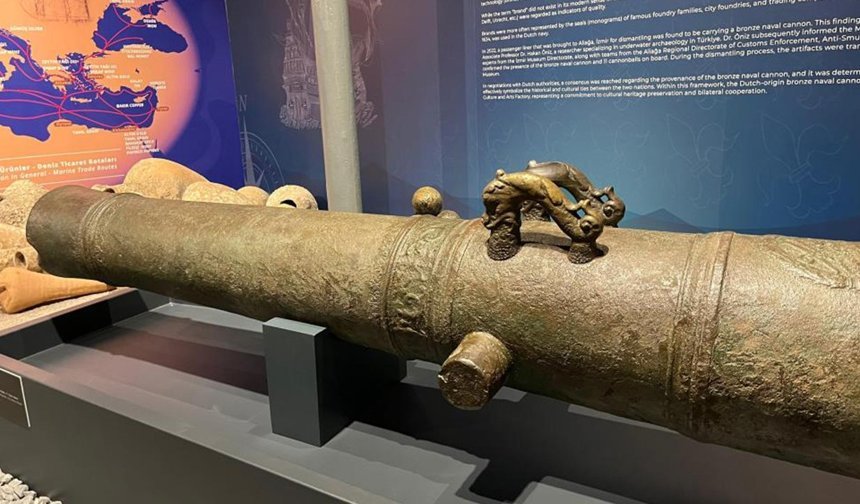 Söküme gelen gemiden 17. yüzyıla ait bronz top çıktı