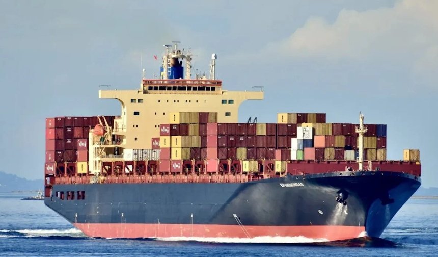 Körfez’de gerilim tırmanıyor: İran “EPAMINODES” gemisine el koydu