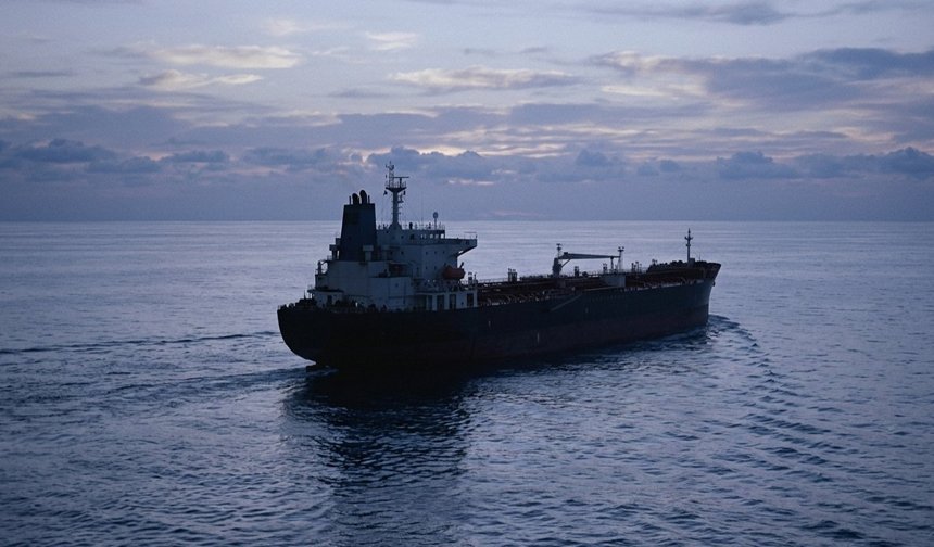 Hindistan Rus petrolü için sigorta teminatlarını genişletti