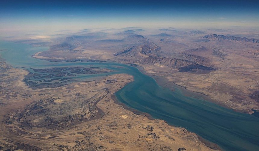 ABD'nin Hark Adası'nda, "askeri noktaları" hedef aldığı iddia edildi