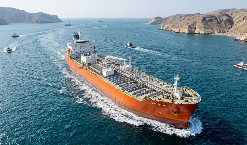 Pezeşkiyan: ABD’nin deniz ablukası başarısızlığa mahkumdur