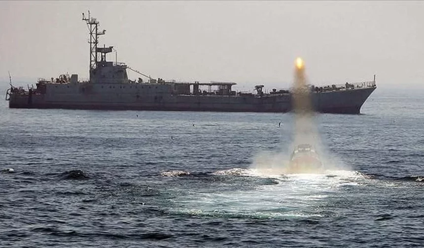 İran: "Hürmüz Boğazı’nda askeri gemilerin geçişi hala yasak"