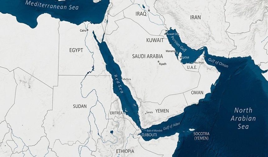 İran: Abluka sürerse Basra Körfezi, Umman ve Kızıldeniz'de ticareti engelleriz