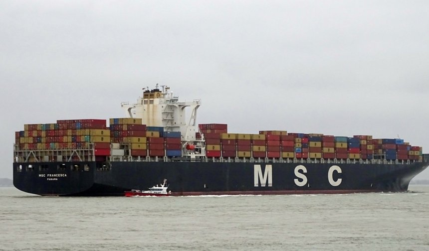 İran, 2 gemiye el koydu