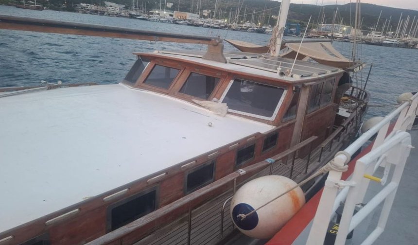 Su alan tekne tersaneye çekildi