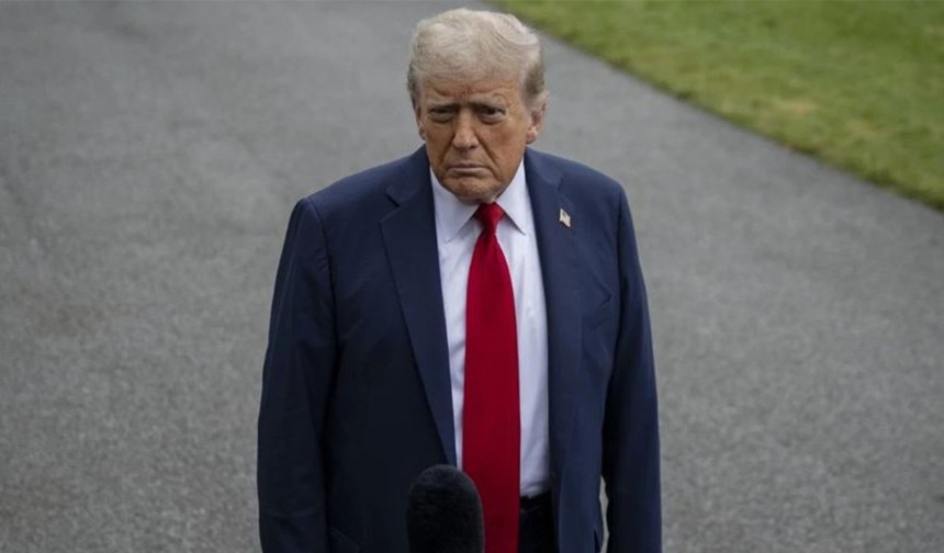 Trump: Donanmaya Hürmüz'e mayın döşeyen tekneleri batırma emri verdim