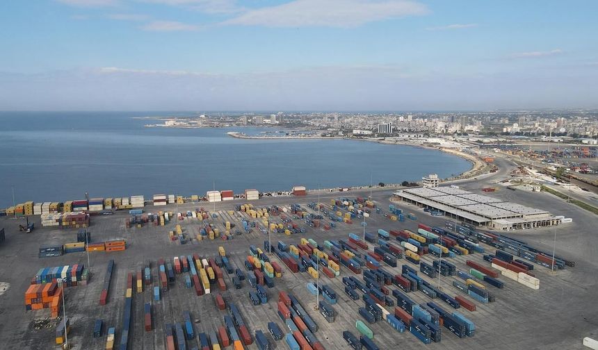 Lazkiye Limanı'ndan 14 yıl sonra ilk yük treni seferi gerçekleşti