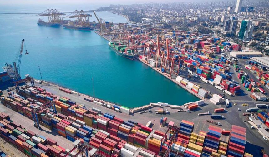 Türkiye limanları 'yeşil' ve 'akıllı' dönüşüm sürecine hız verdi