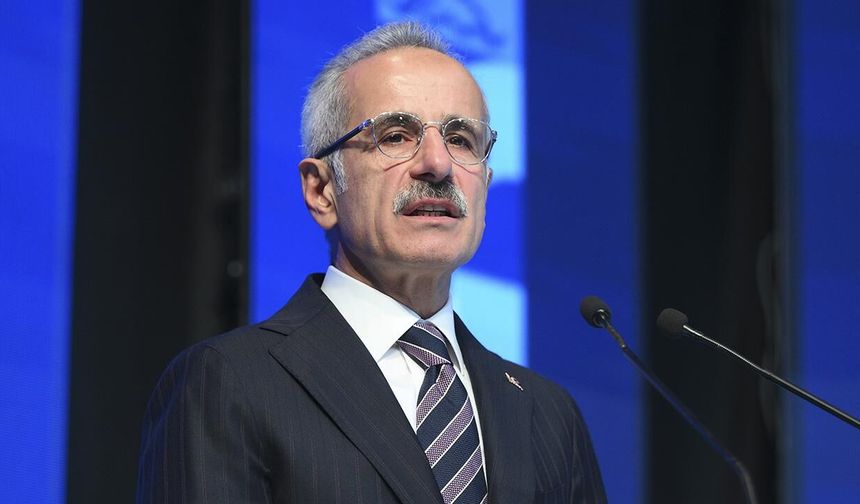 "Mersin limanları Orta Koridor ve Kalkınma Yolu’na yüksek hızda bağlanacak"