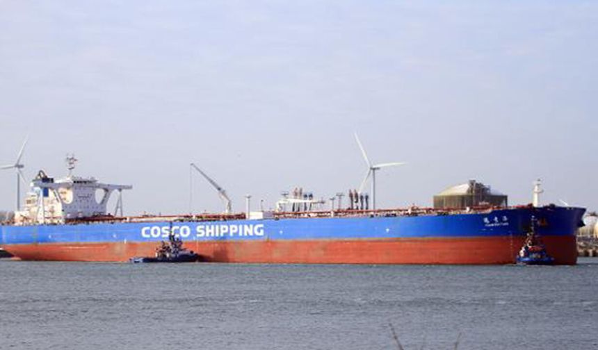 İki Çin VLCC'si Hürmüz Boğazı'ndan geçti