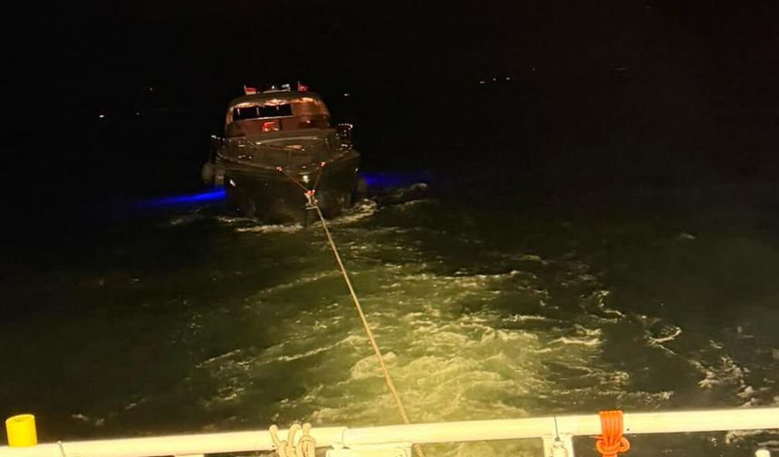 Ataköy açıklarında tekne arızası