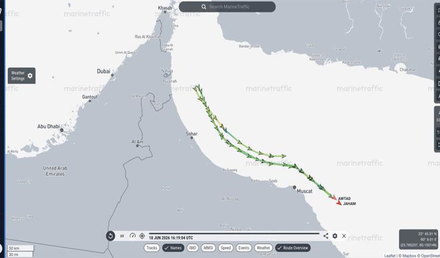 Suudi Arabistan bandıralı 3 tanker, Hürmüz'de yeniden takip sinyali vermeye başladı