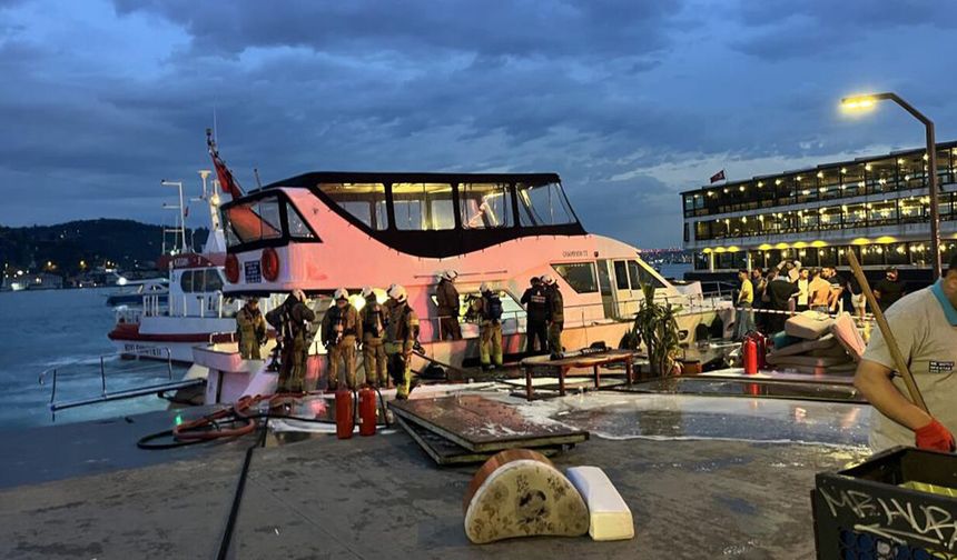 Bebek Sahili'ndeki teknede yangın