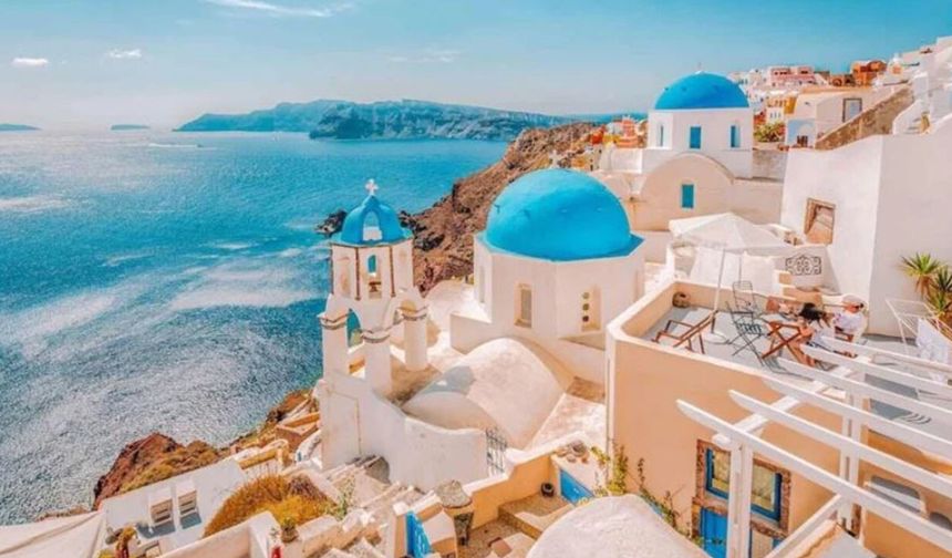 Turist akını sonrası Yunan adalarına yeni kısıtlamalar geliyor