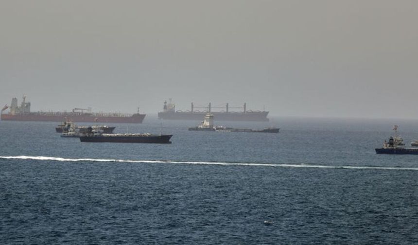 Hürmüz'de LNG ve petrol tankeri trafiği yeniden hareketlendi