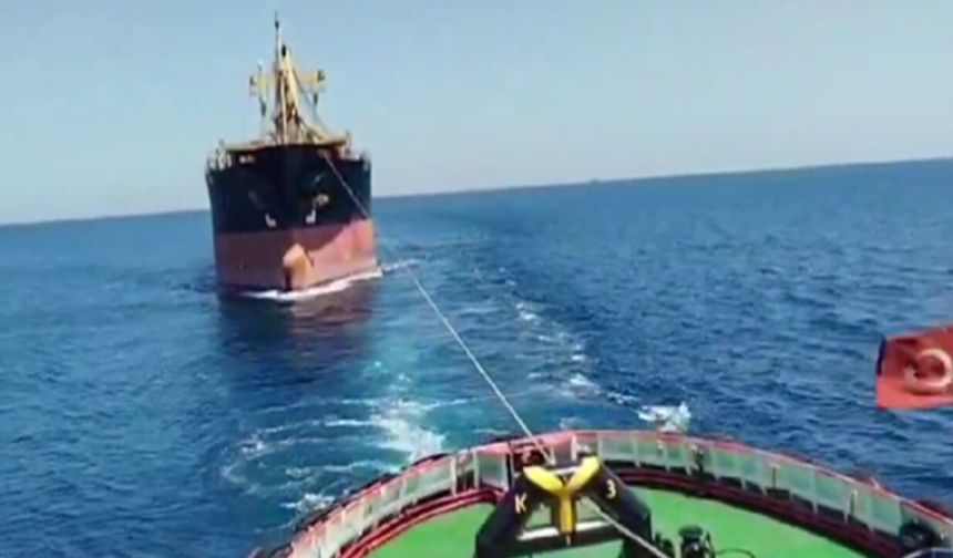 Türkeli Feneri açıklarında arızalanan gemi kurtarıldı