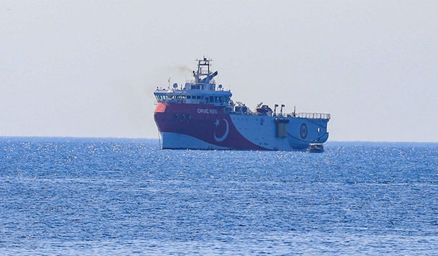 Türkiye Kıbrıs'a doğalgaz hattı için Akdeniz'de Navtex duyurdu