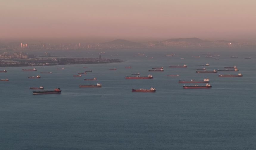 İstanbul'un tehlikeli yük taşıyan tanker sahası