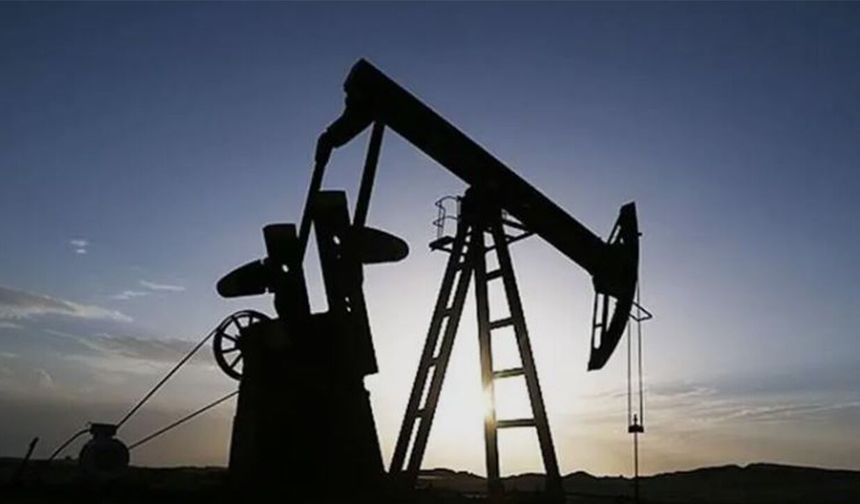 Hürmüz Boğazı’ndaki belirsizlik petrol fiyatlarını yukarı taşıdı