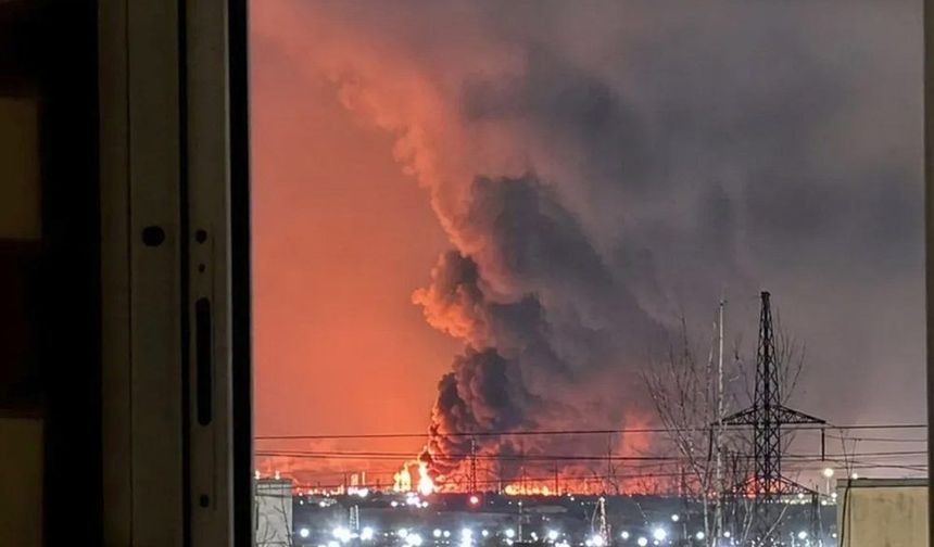 Ukrayna’dan Rusya’daki iki petrol rafinerisine saldırı