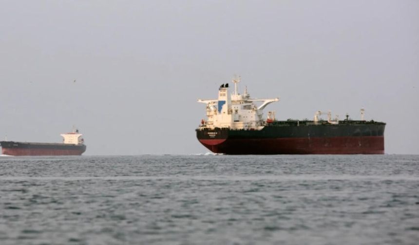 Fransa, Suudi Arabistan'ın petrol güzergahını korumak için asker gönderecek