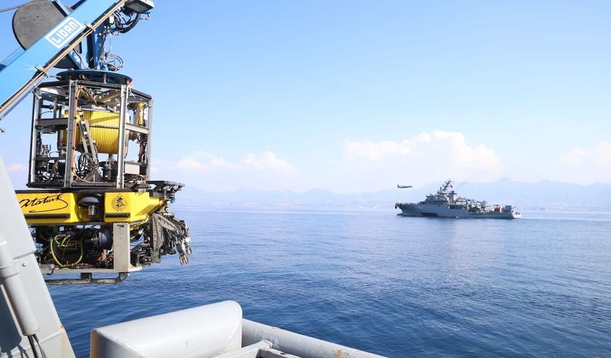 Üstel: Derin sularda bir arama kurtarma gemisi daha çalışmalara katılacak