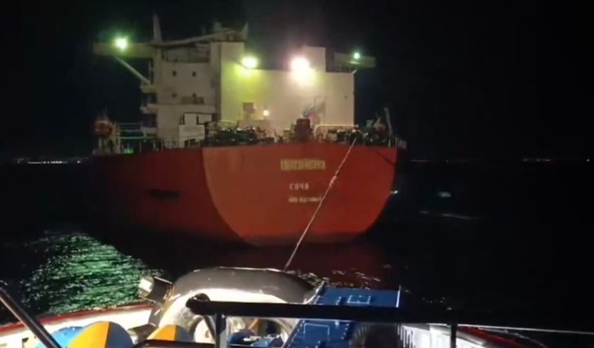 Marmara adası açıklarında tanker arızalandı
