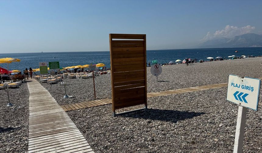 Antalya 232 plajla Mavi Bayrak'ta dünya lideri şehir konumunda