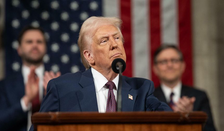 Trump: Her gece Hürmüz'de birçok gemiyi etkisiz hale getiriyoruz