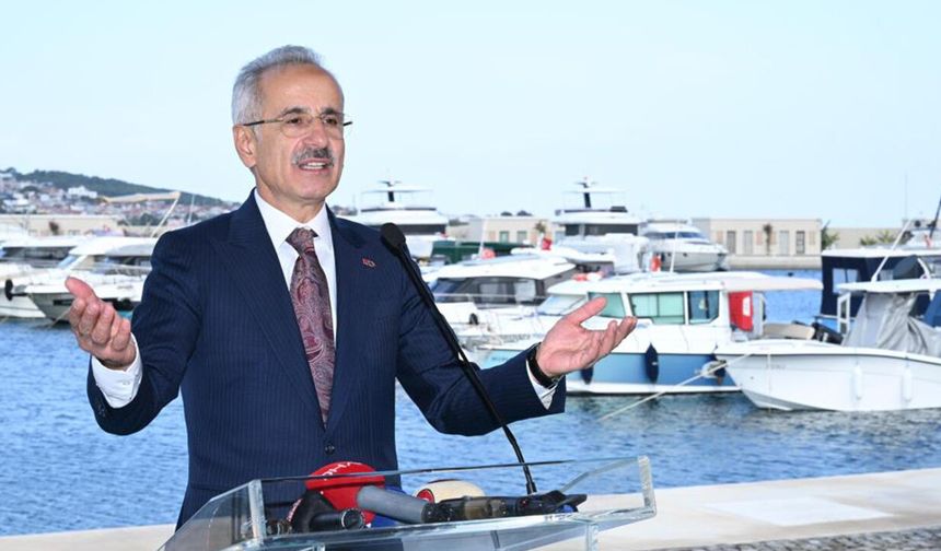 Uraloğlu: Denizcilik ödemelerinin yaklaşık yüzde 80'i kredi kartıyla çevrim içi yapılabiliyor