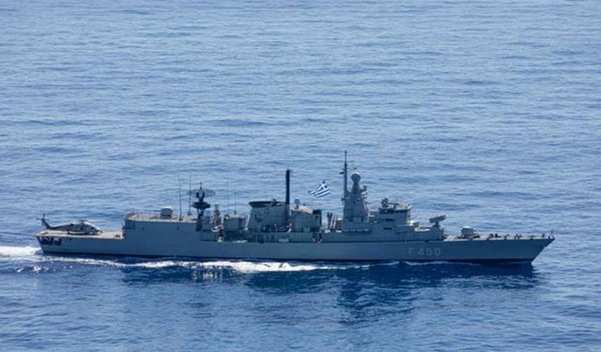 GKRY: Yunan F-16’ları ve savaş gemisi Kıbrıs’ta kalıcı olarak bulunacak