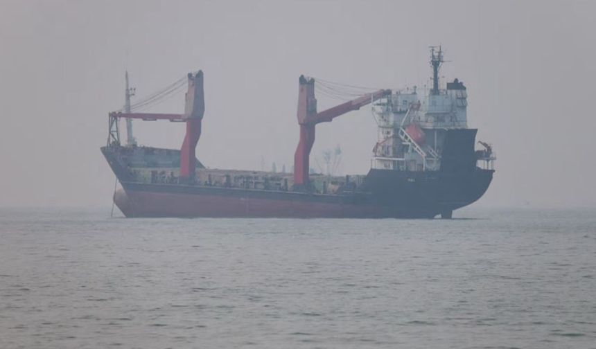 İran, el koyduğu Amerikan petrolünü satıp gelirini hastalara dağıttı