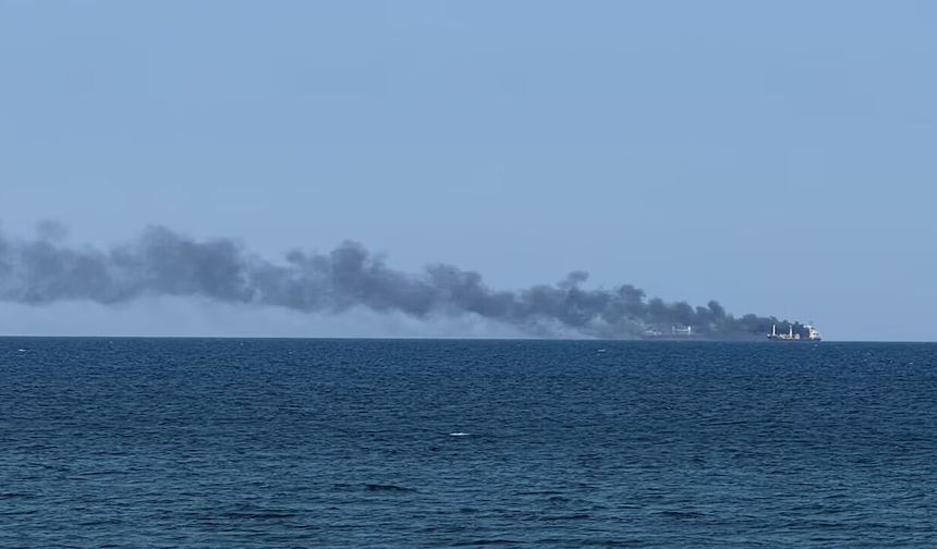 Rusya, Odessa’ya giden iki kuru yük gemisini vurduğunu açıkladı