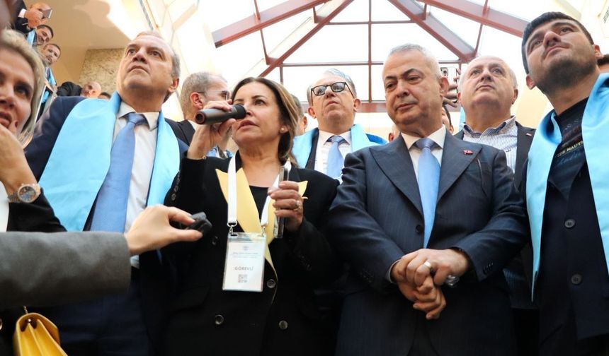 Güçlü isimler yetmedi, dip dalga aldı götürdü
